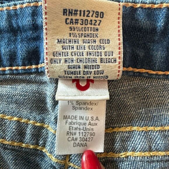 True Religion Zip Fly Bermuda Denim Jean Shorts Light Wash Blue Size 30 - Picture 4 of 7